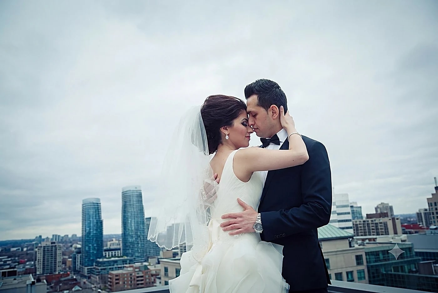 Wedding photography in Dubai by Evered Studios — elegant cinematic frame